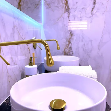 شقة Tropicalidays Oceanview Grand Luxe