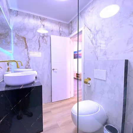 شقة Tropicalidays Oceanview Grand Luxe