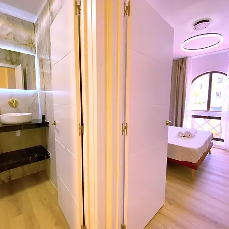 Tropicalidays Oceanview Grand Luxe شقة *